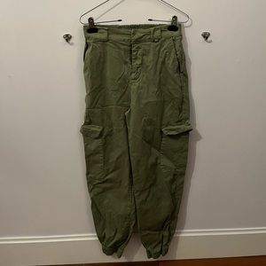 Green cargo pants